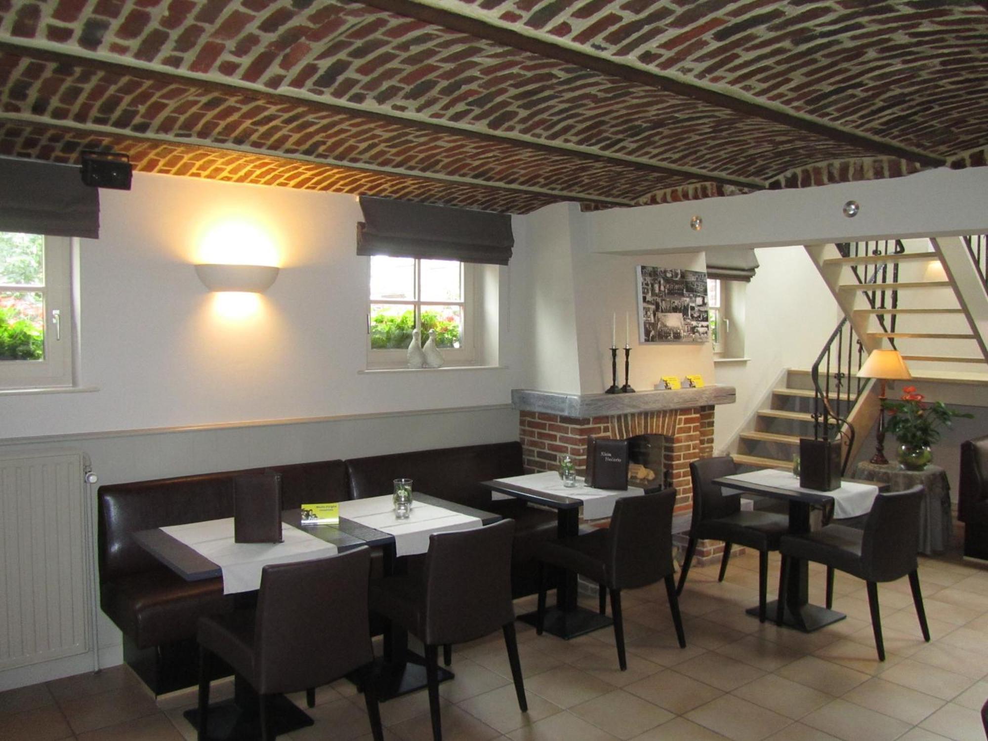 Hotel Klein Nederlo Vlezenbeek Ngoại thất bức ảnh